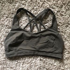 Lululemon free to be serene sports bra